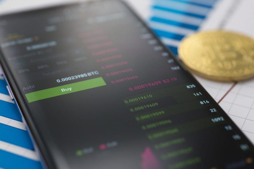 Low crypto trading volumes: volatility risks increasing