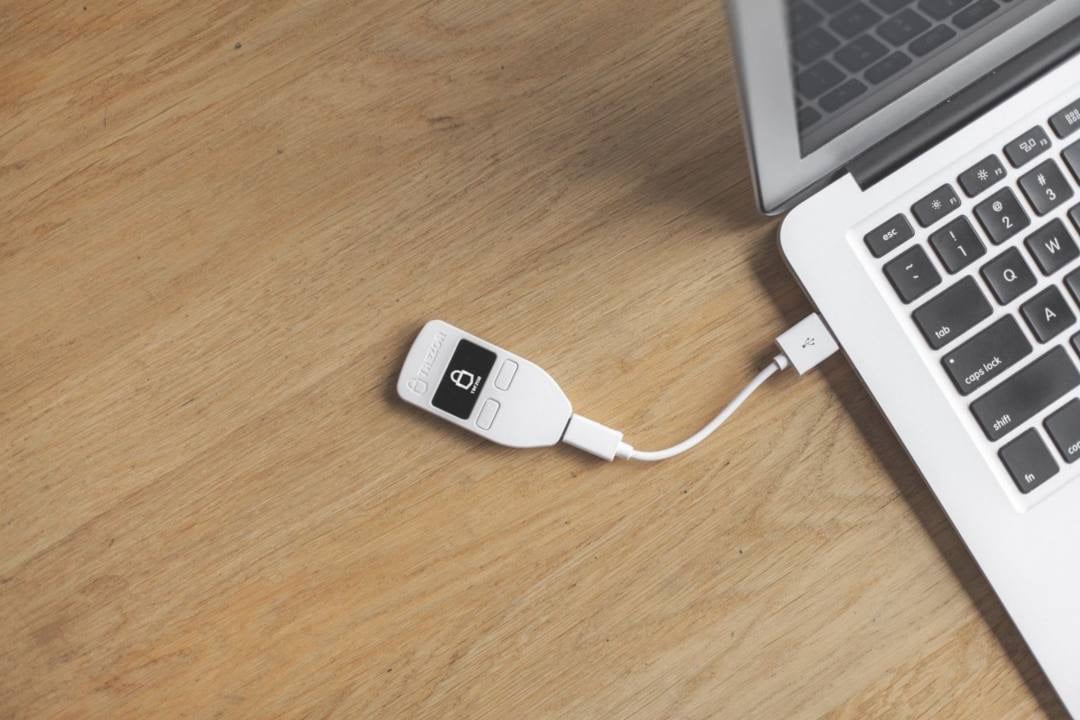 The hardware wallet Trezor now supports XRP
