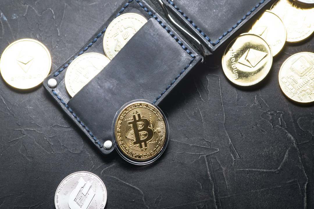 crypto wallets ios