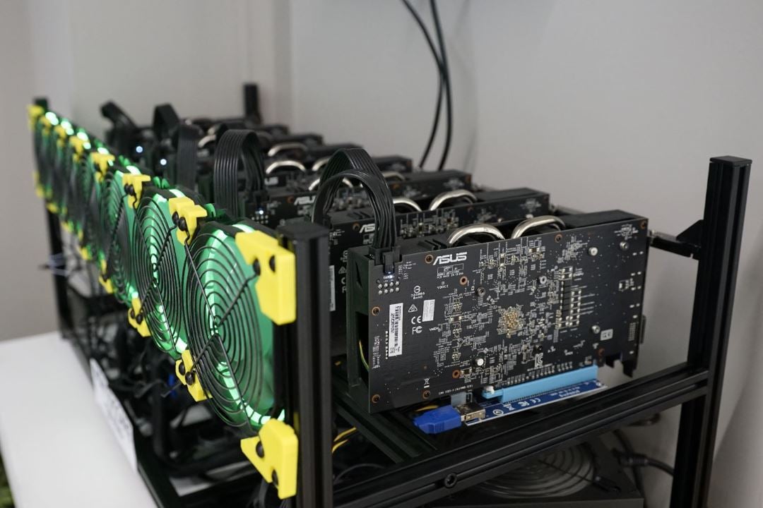 multi crypto currency mining