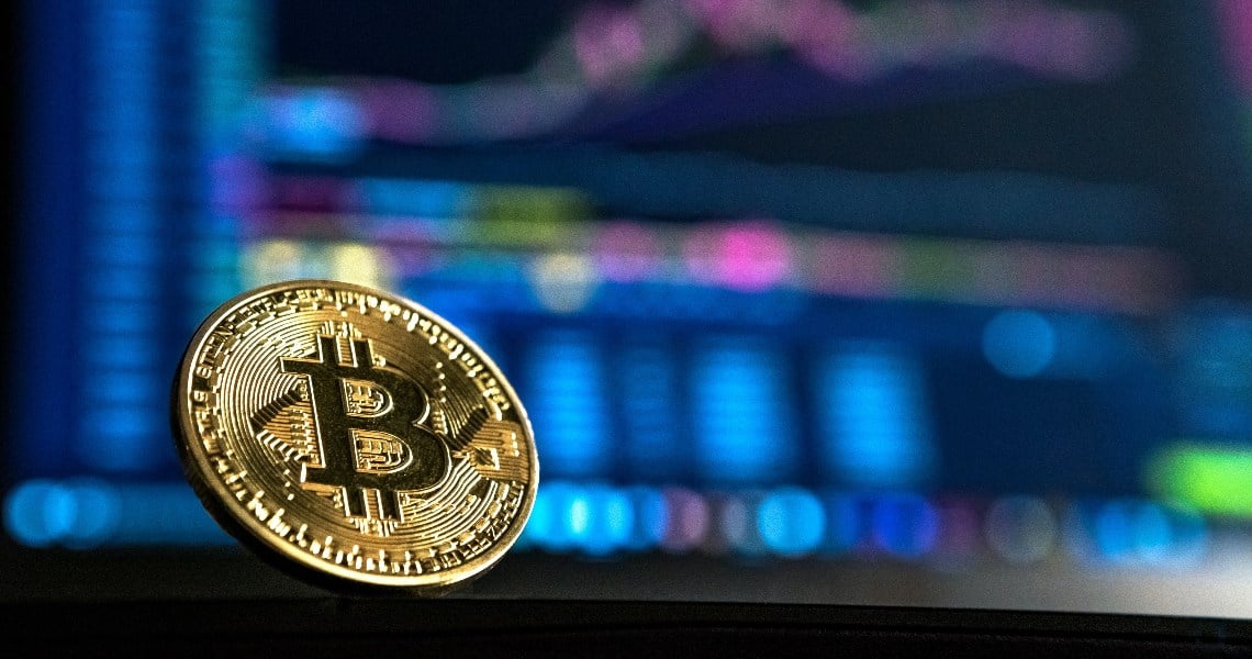 Bitcoin, the golden cross returns