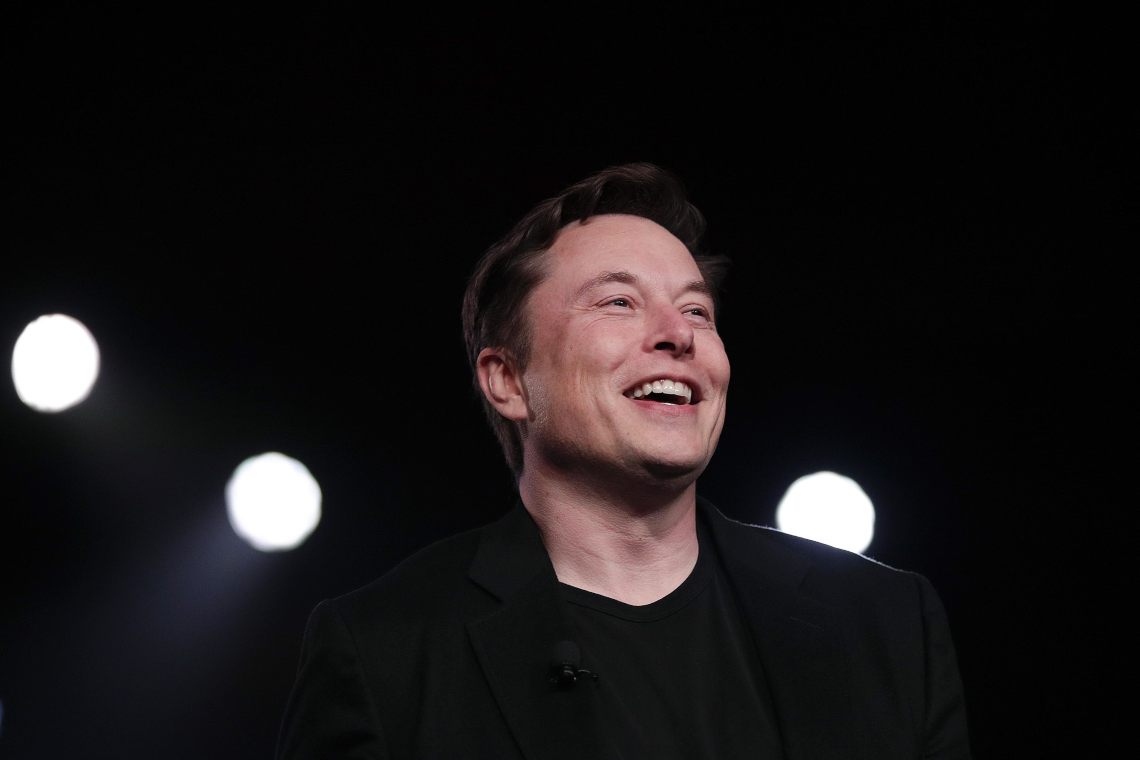 Elon Musk inserts Bitcoin in his Twitter bio