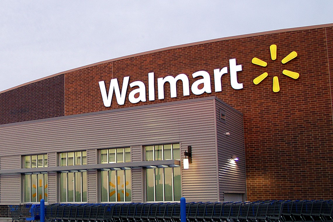 Walmart to partner with Robinhood financier