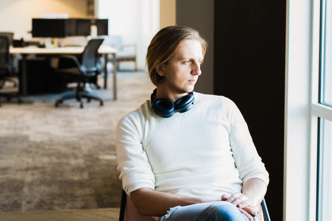 Revolut allows employees to work from abroad