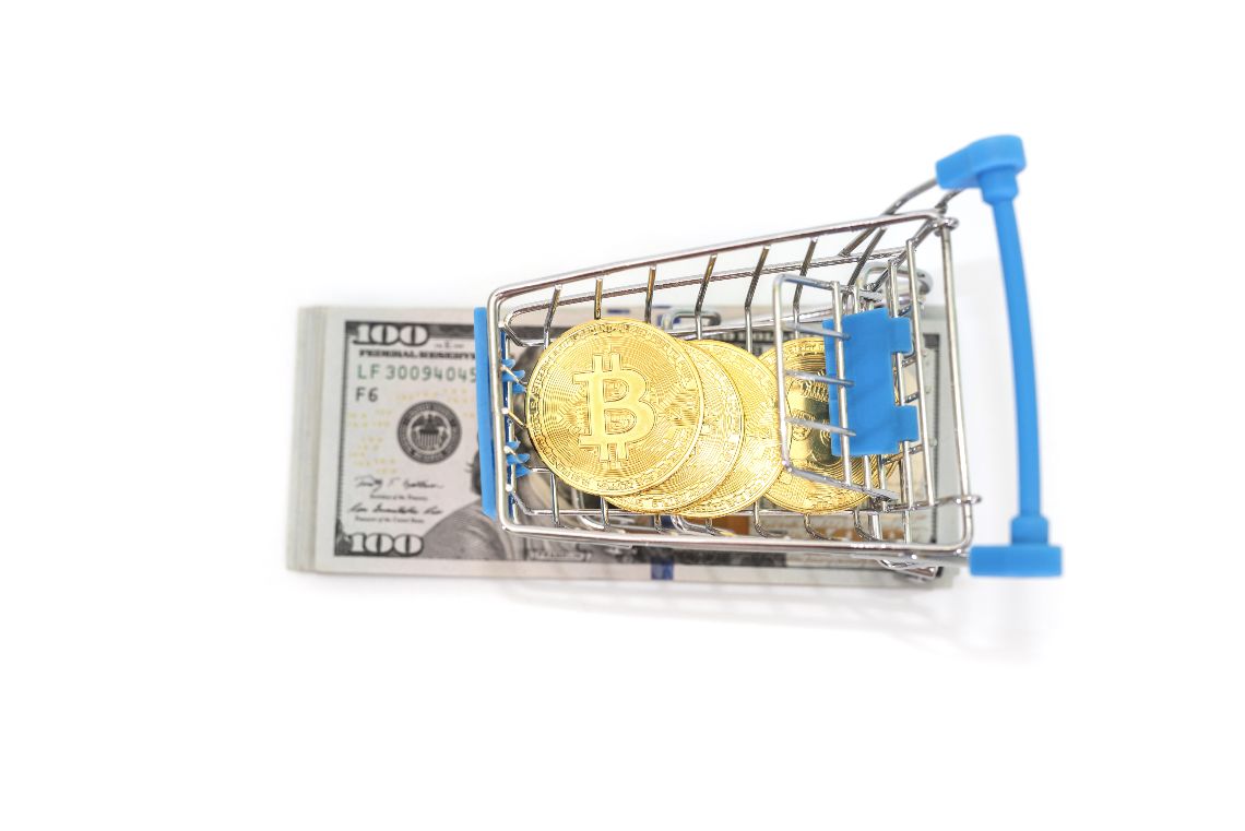 Globant buys $500,000 worth of bitcoin
