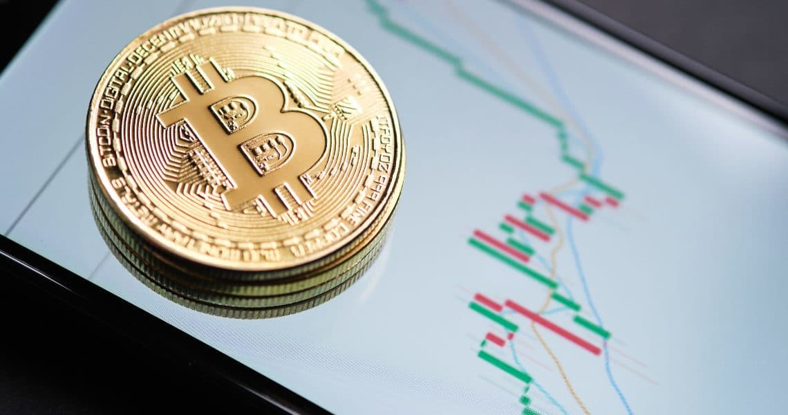 Bitcoin back at $55k level: BTC, Ethereum, Chainlink Price Analyses