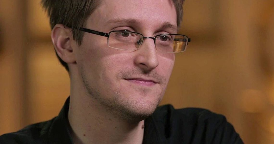 Edward Snowden: China and the US increasingly similar