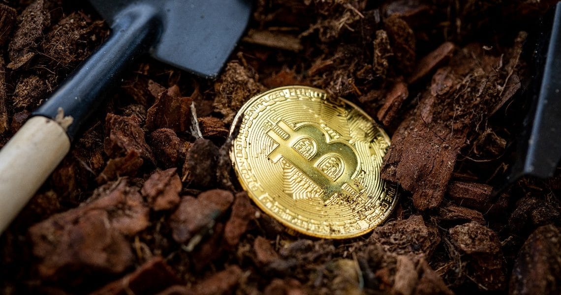 Celsius invests another $300 million in Bitcoin mining