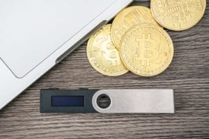 How to store Bitcoin in a cold wallet