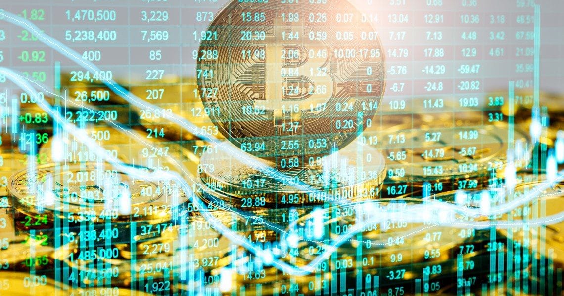 Bitcoin and Ethereum rallied Monday but bearishly engulfed on monthly timescale