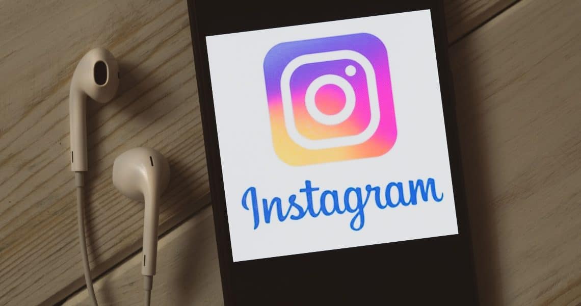 Instagram: new blue checkmarks for 35 virtual influencers