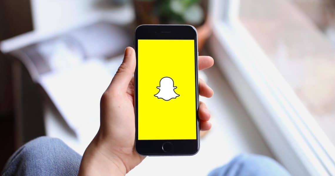 Snapchat: new AR feature to build Custom Landmarks