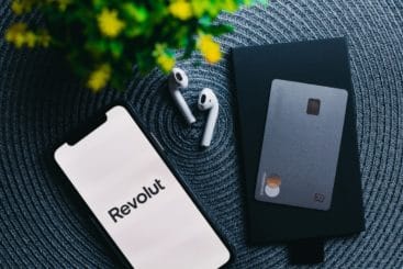 Revolut: 550% increase in new users, especially among the over-55