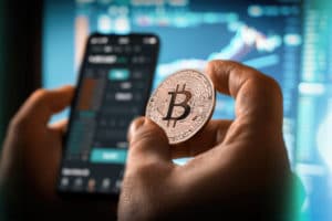 Crypto vs Crypto CFDs: which should you trade?