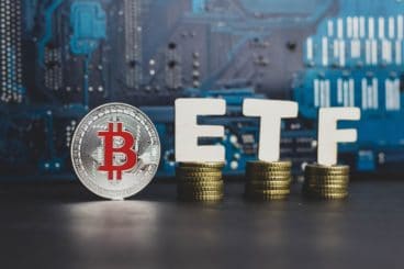 Bitcoin ETF: Cathie Wood is at it again