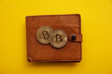 Bitcoin (21k), Ethereum (1.2k), Cardano Price Analyses