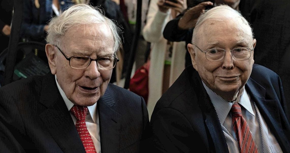Warren Buffett’s right-hand warns against crypto