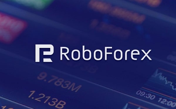 RoboForex Review: Pros, Cons