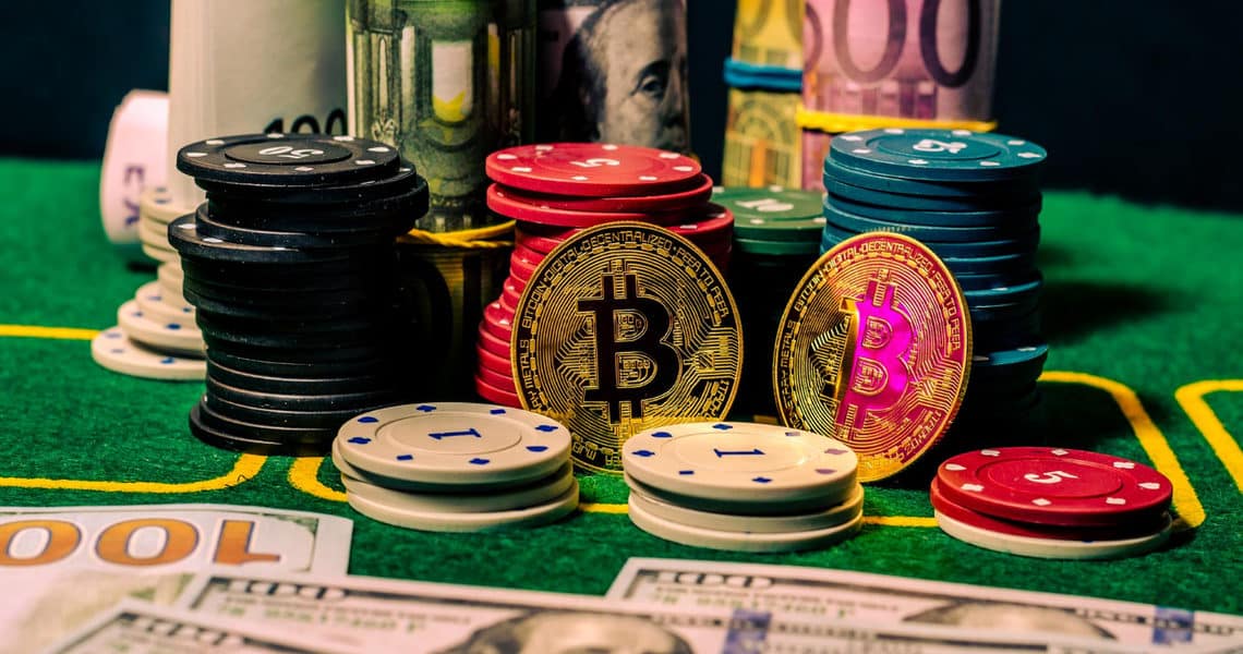 Is it risky to gamble with crypto at an online casino?