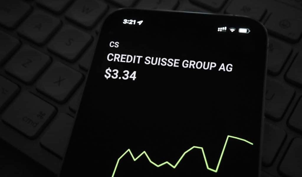 Credit Suisse stock amid thumps and rises