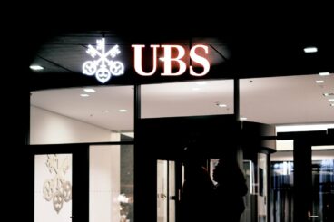 News from UBS bank: wealthy clients will be able to trade crypto ETFs in Hong Kong