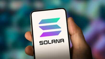 Market Experts Predict Solana (SOL) Fall To Continue, SOL Investors Join New 100X Journey Starting At $0.002