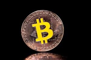 Price record for Bitcoin: surpassed the historical high of $69,000 after a period of ascent